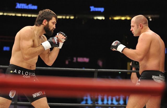 Бой: Федор Емельяненко vs Андрей Арловский (2009)